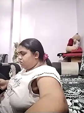 hotsilk21 online show from 29, 4, 2026