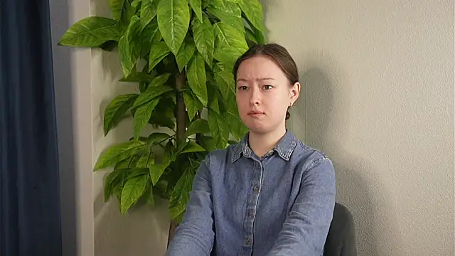 DanilleMincher online show from 13, 4, 2026