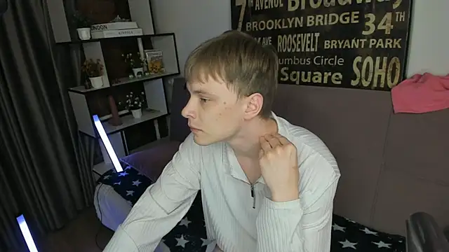 TwinkWhite online show from 24, 5, 2026