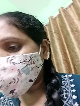 Snapshot of Monika_telugu_queen chatting on 10, 5, 2026 Monika telugu queen online show from 10, 5, 2026