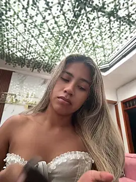 Kimmiebellarie online show from 12, 5, 2026