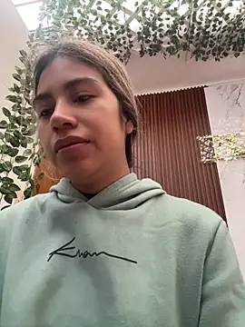 Kimmiebellarie online show from 14, 5, 2026