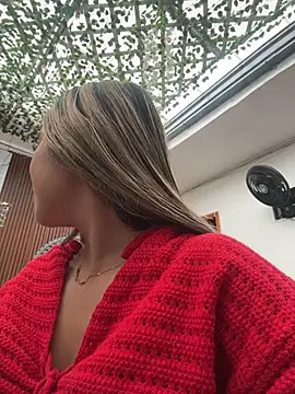 Kimmiebellarie online show from 11, 7, 2026