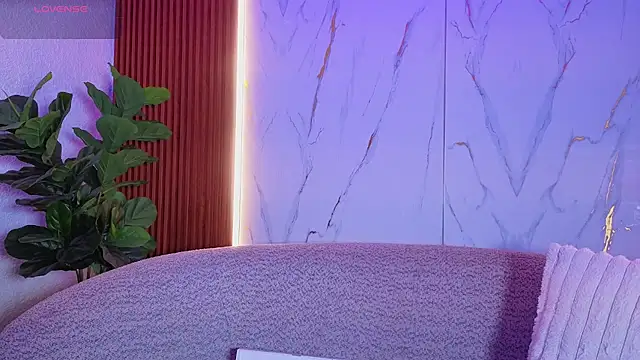 valerysofia vg online show from 13, 4, 2026