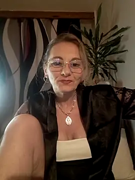 Snapshot of Blond_lady_czech chatting on 19, 4, 2026 Blond lady czech online show from 19, 4, 2026