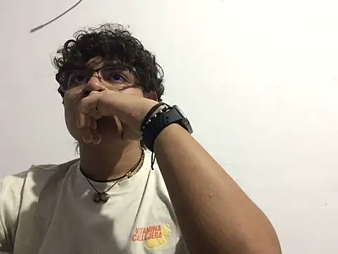 xhecho uzumaki online show from 20, 6, 2026