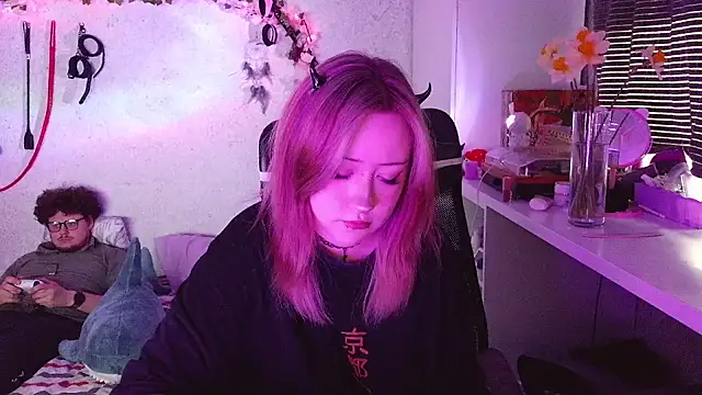 plumpy girl online show from 12, 4, 2026