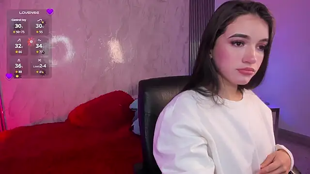 IsabellaDubois  online show from 18, 4, 2026