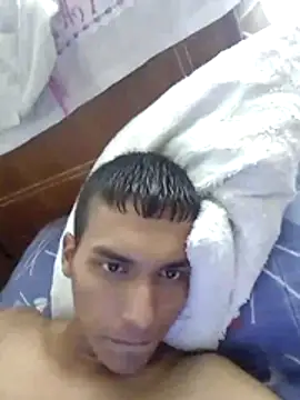 Me1L4Zqu1 online show from 27, 6, 2026
