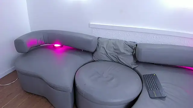 KattySoler online show from 21, 4, 2026