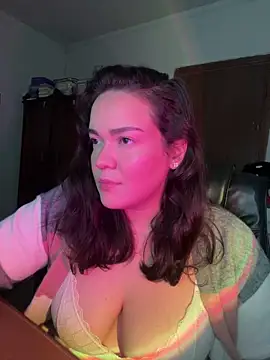 dayanestephany1 online show from 16, 6, 2026