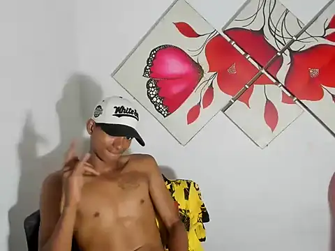 Snapshot of ozunabigcock chatting on 11, 4, 2026 ozunabigcock online show from 11, 4, 2026