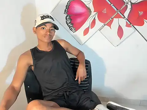 Snapshot of ozunabigcock chatting on 13, 4, 2026 ozunabigcock online show from 13, 4, 2026