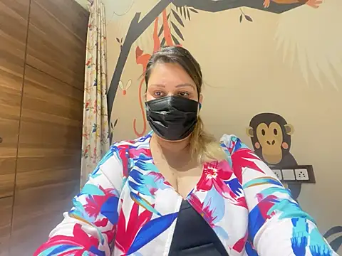 kavyasingh36 online show from 25, 4, 2026