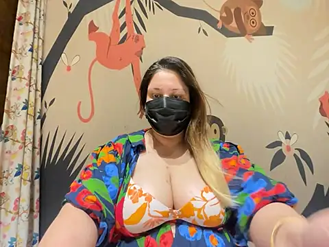 kavyasingh36 online show from 29, 4, 2026