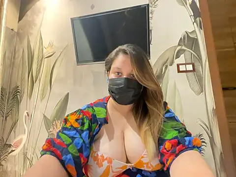 kavyasingh36 online show from 11, 5, 2026