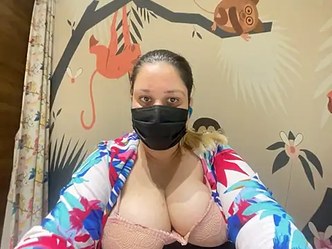 kavyasingh36 online show from 13, 5, 2026