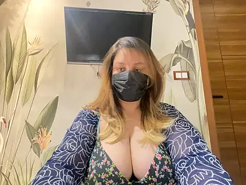 kavyasingh36 online show from 15, 5, 2026