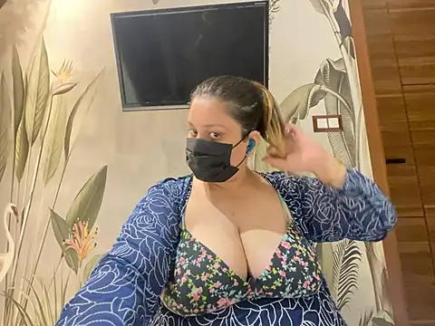 kavyasingh36 online show from 15, 5, 2026