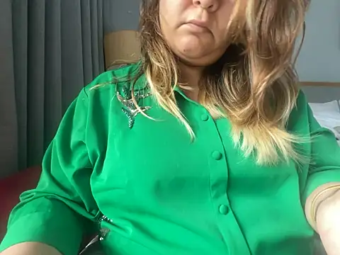 kavyasingh36 online show from 18, 5, 2026