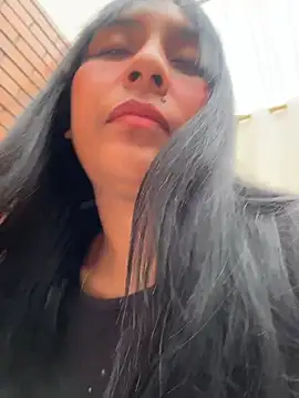 Snapshot of MELIZ_QUEEN chatting on 23, 4, 2026 MELIZ QUEEN online show from 23, 4, 2026