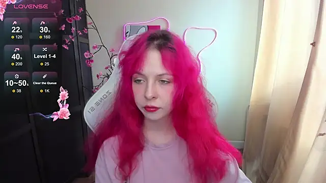 Snapshot of InfernoKitten chatting on 22, 4, 2026 InfernoKitten online show from 22, 4, 2026