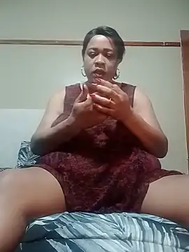 Snapshot of BUSTYQUEEN56_ chatting on 11, 6, 2026 BUSTYQUEEN56 online show from 11, 6, 2026