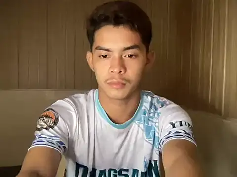 yourhotasian jhonpol16 online show from 19, 6, 2026