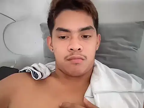 yourhotasian jhonpol16 online show from 21, 6, 2026