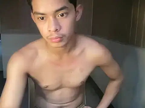 yourhotasian jhonpol16 online show from 23, 6, 2026