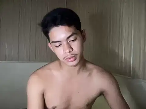 yourhotasian jhonpol16 online show from 13, 7, 2026