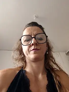 Shely5934 online show from 9, 6, 2026