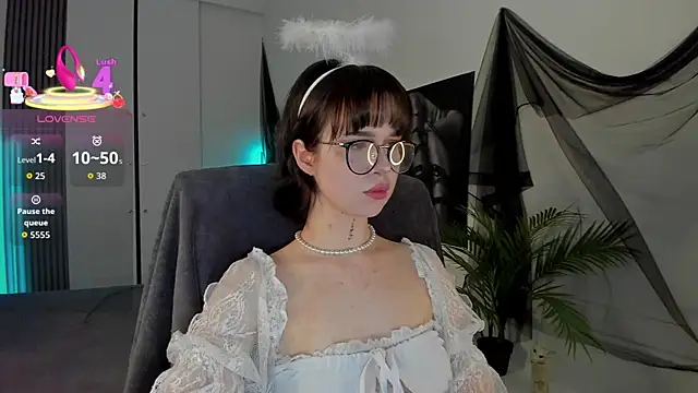Snapshot of RisoSweet chatting on 26, 5, 2026 RisoSweet online show from 26, 5, 2026