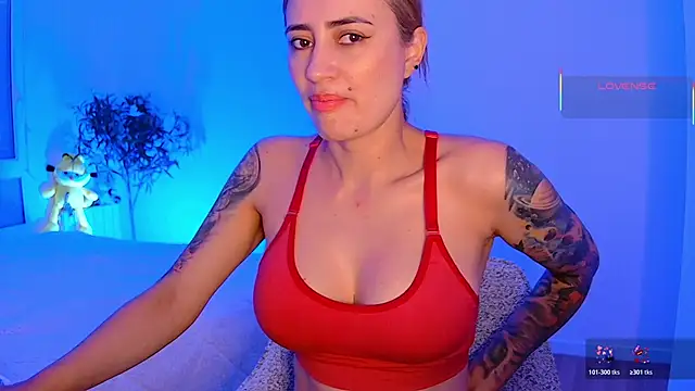 Snapshot of pennyyy_ chatting on 21, 6, 2026 pennyyy online show from 21, 6, 2026