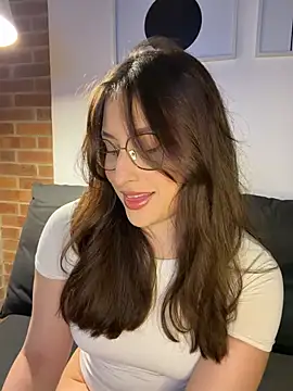 Sweet-daisha online show from 8, 7, 2026