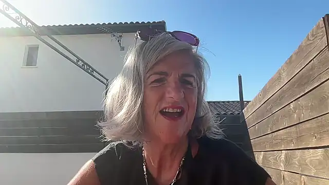 NaughtyMonicaUK online show from 17, 6, 2026