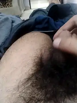 Snapshot of hotguy69143 chatting on 12, 4, 2026 hotguy69143 online show from 12, 4, 2026