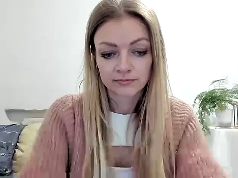 Snapshot of Severina7 chatting on 3, 5, 2026 Severina7 online show from 3, 5, 2026