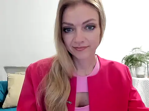Snapshot of Severina7 chatting on 11, 5, 2026 Severina7 online show from 11, 5, 2026