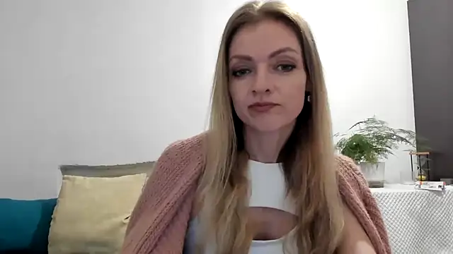 Snapshot of Severina7 chatting on 15, 6, 2026 Severina7 online show from 15, 6, 2026