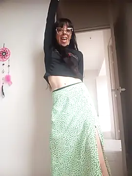 Snapshot of dulce_loba chatting on 13, 4, 2026 dulce loba online show from 13, 4, 2026