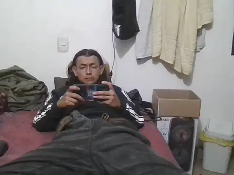 Snapshot of Indiio0 chatting on 15, 4, 2026 Indiio0 online show from 15, 4, 2026