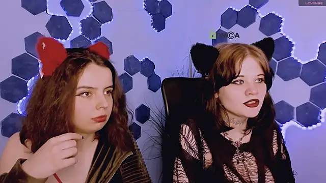 nikki kiss  online show from 29, 5, 2026