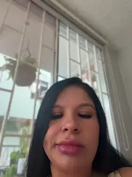 Elara Luxe online show from 4, 7, 2026
