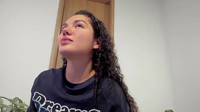 MiaRouseex online show from 9, 5, 2026