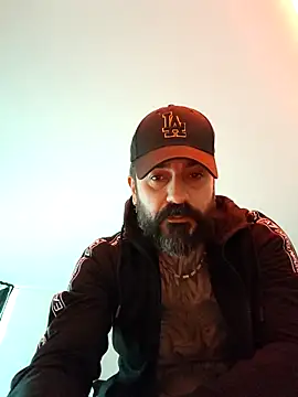 malese983 online show from 13, 4, 2026