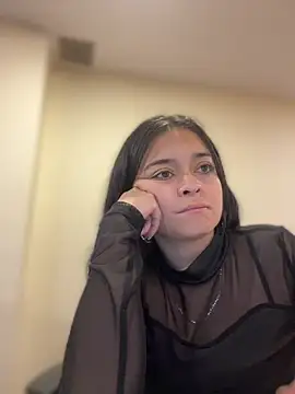 Snapshot of Selene__Ferrer chatting on 17, 6, 2026 Selene Ferrer online show from 17, 6, 2026