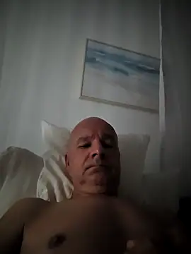 Snapshot of mannohmann5 chatting on 14, 6, 2026 mannohmann5 online show from 14, 6, 2026