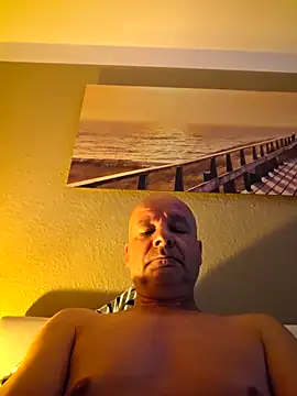 Snapshot of mannohmann5 chatting on 20, 6, 2026 mannohmann5 online show from 20, 6, 2026