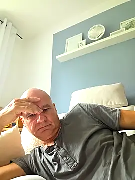 Snapshot of mannohmann5 chatting on 20, 7, 2026 mannohmann5 online show from 20, 7, 2026